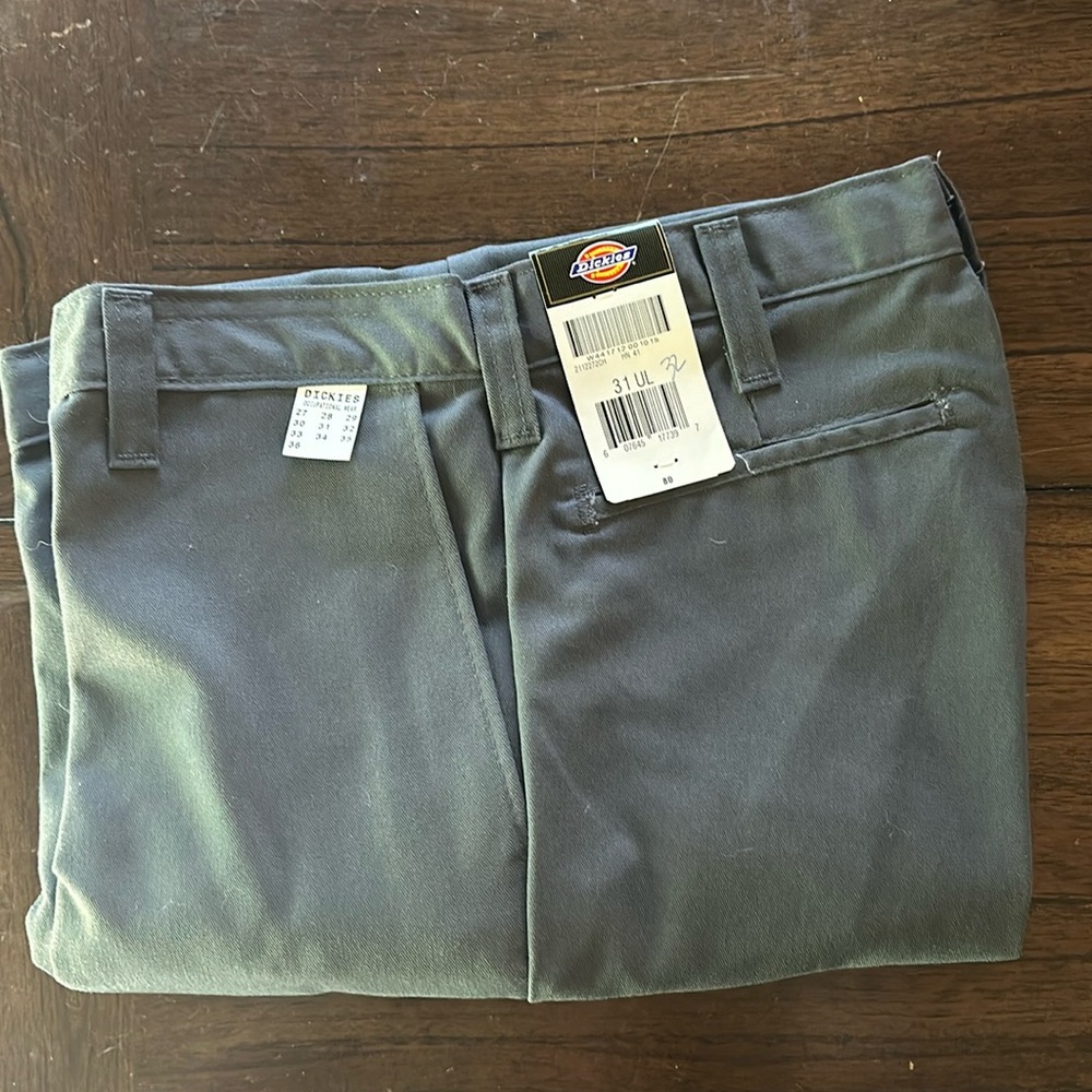 New with Tags Dickies Gray Work Pants 31” x 32”